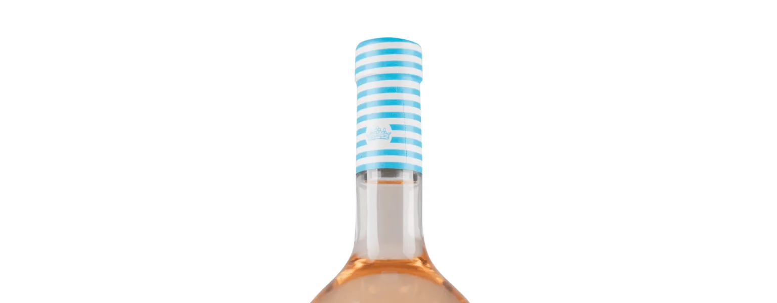 Aldi to remove foil sleeves from own brand wine bottles banner