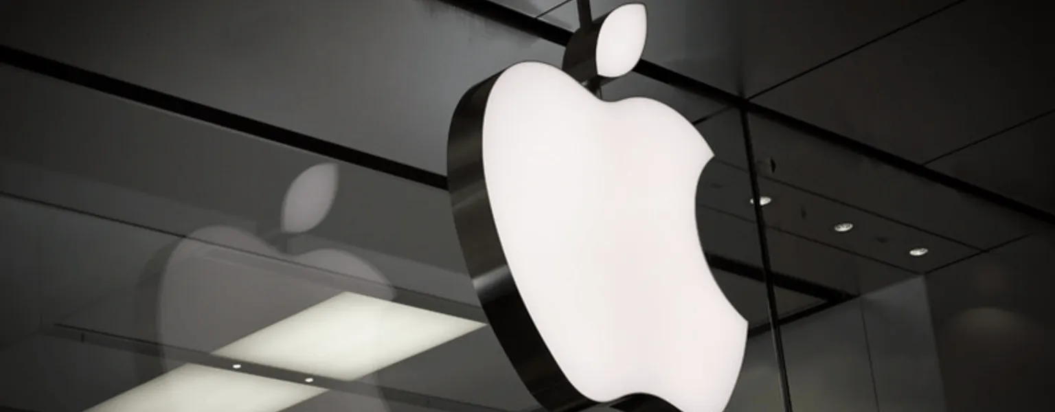 Apple Store Uptown Minneapolis credit relux