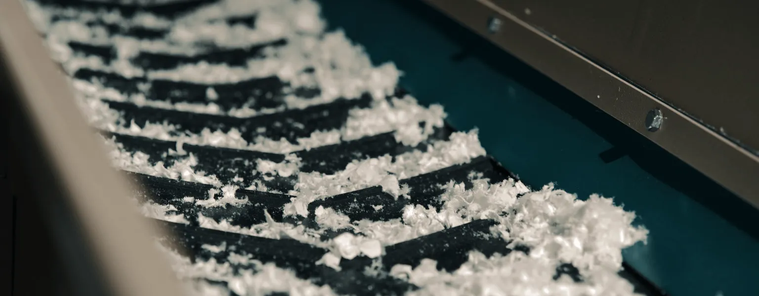 Recycled PET flakes