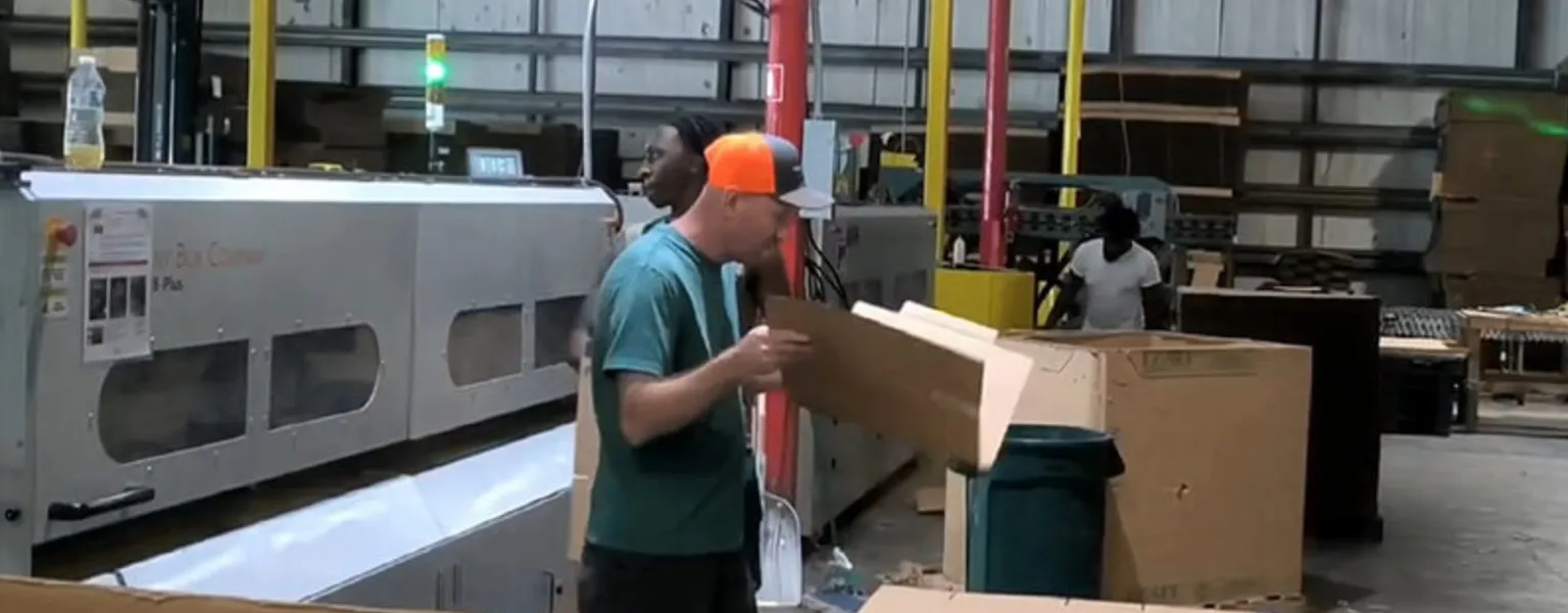 USA family owned cardboard box factory Aopack machine customer case