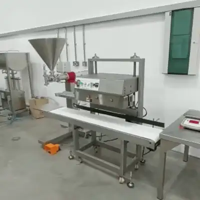 Autopack – Semi Automatic DV1100 Filler